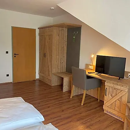 Domblick Hotel *